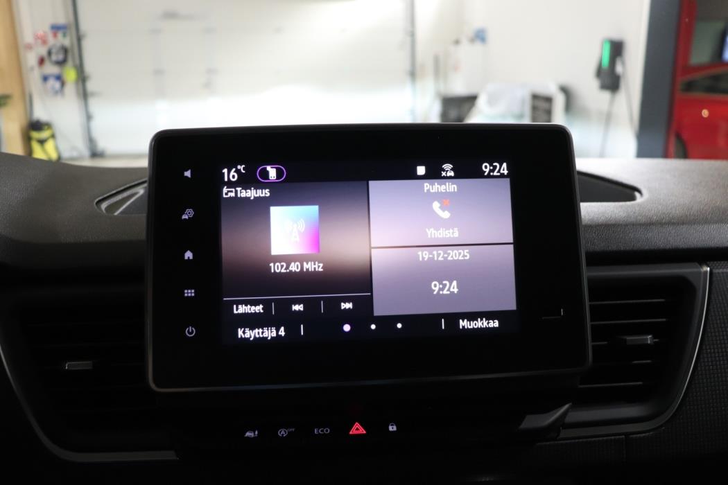 NISSAN Primastar 2025