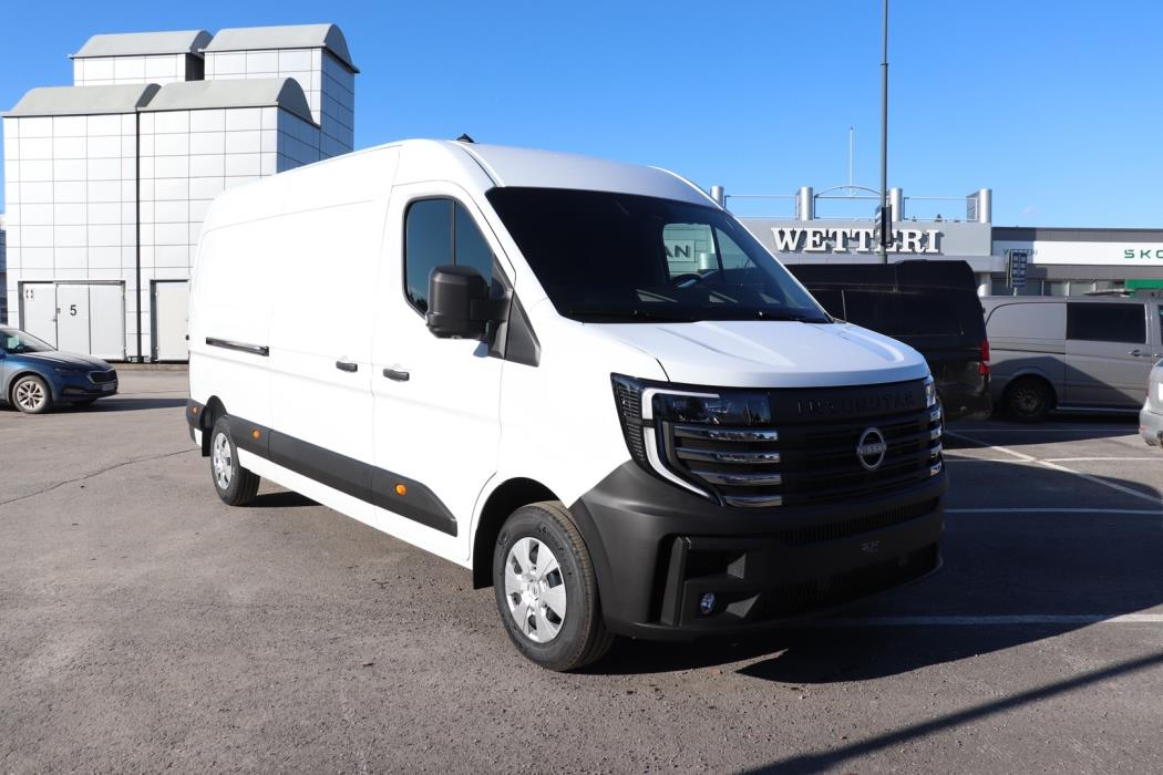 NISSAN Interstar 2026
