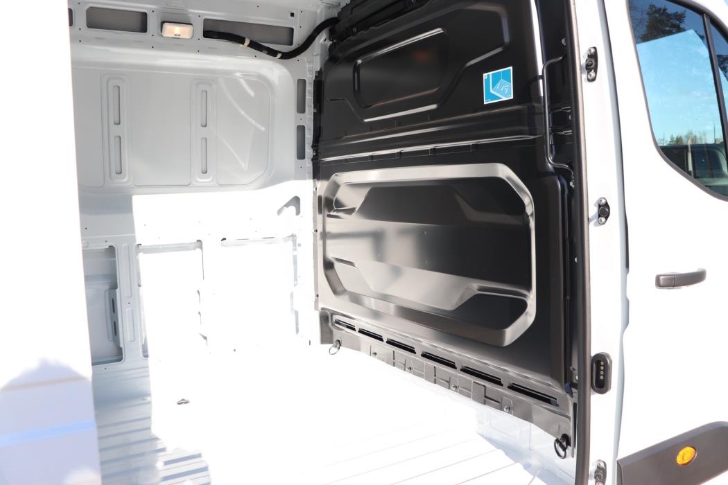 NISSAN Interstar 2026