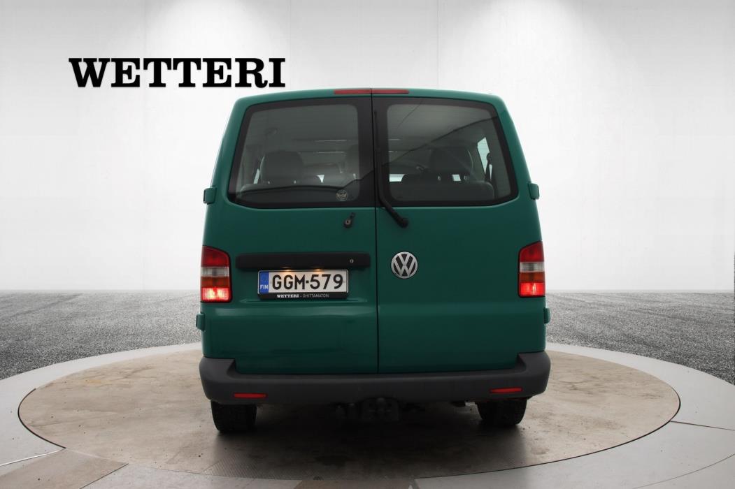 VOLKSWAGEN Transporter 2005