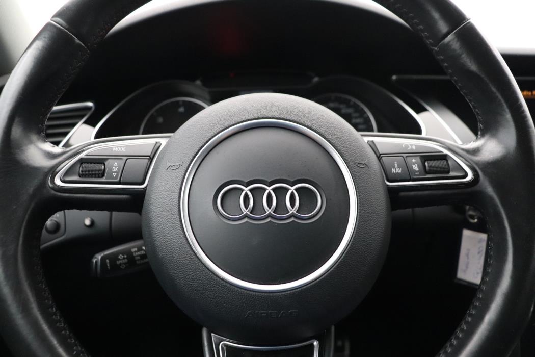AUDI A4 2015
