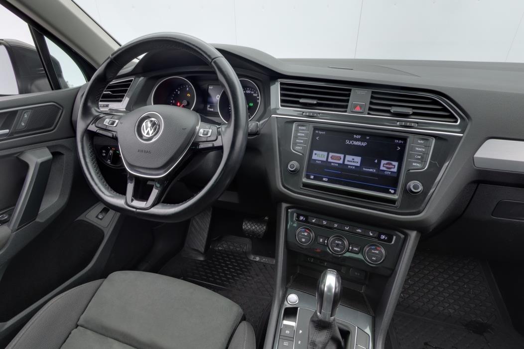 VOLKSWAGEN Tiguan 2017