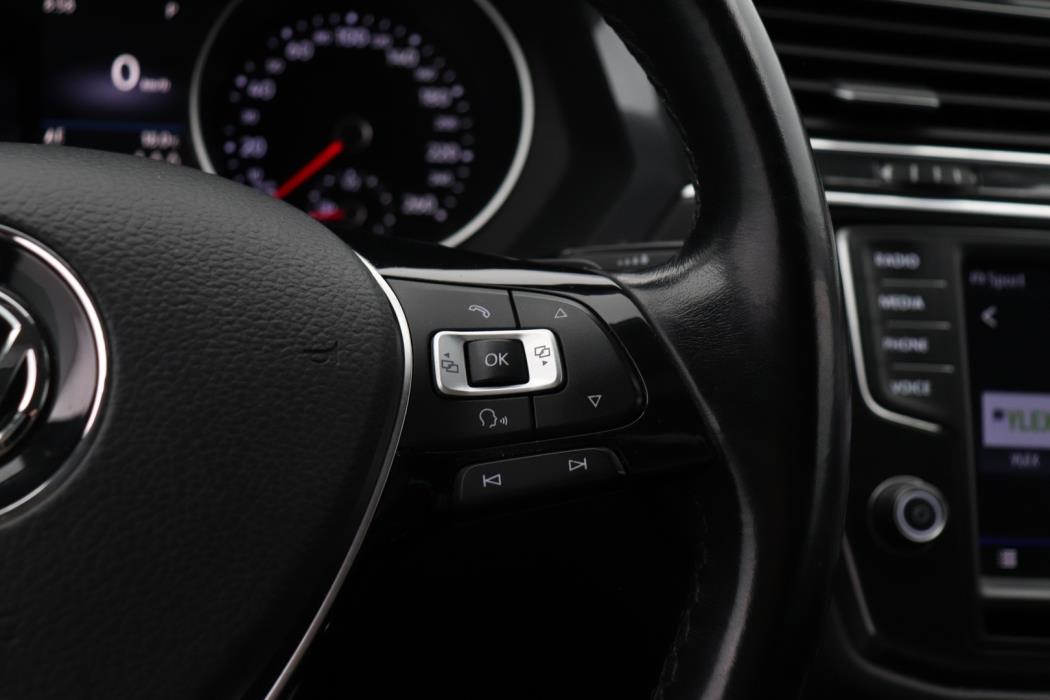 VOLKSWAGEN Tiguan 2017