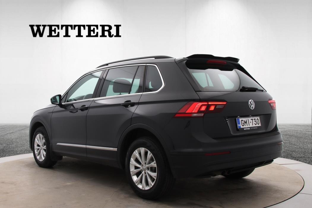 VOLKSWAGEN Tiguan 2017
