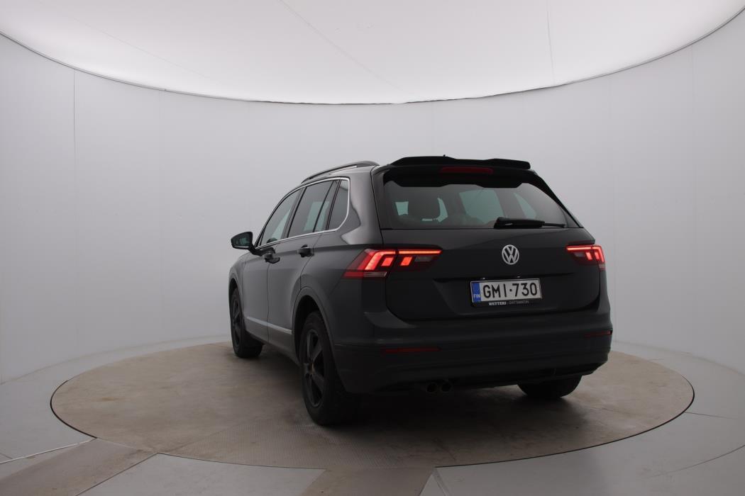 VOLKSWAGEN Tiguan 2017
