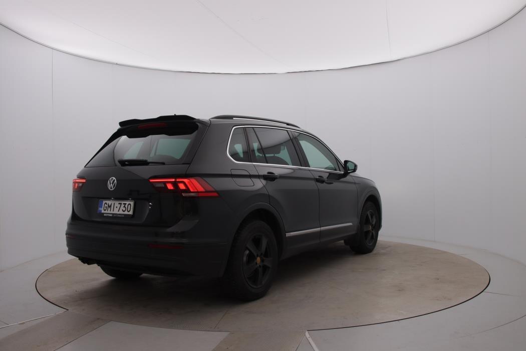 VOLKSWAGEN Tiguan 2017