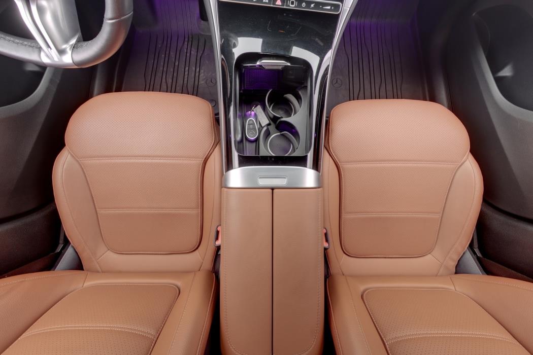 MERCEDES-BENZ GLC 2023