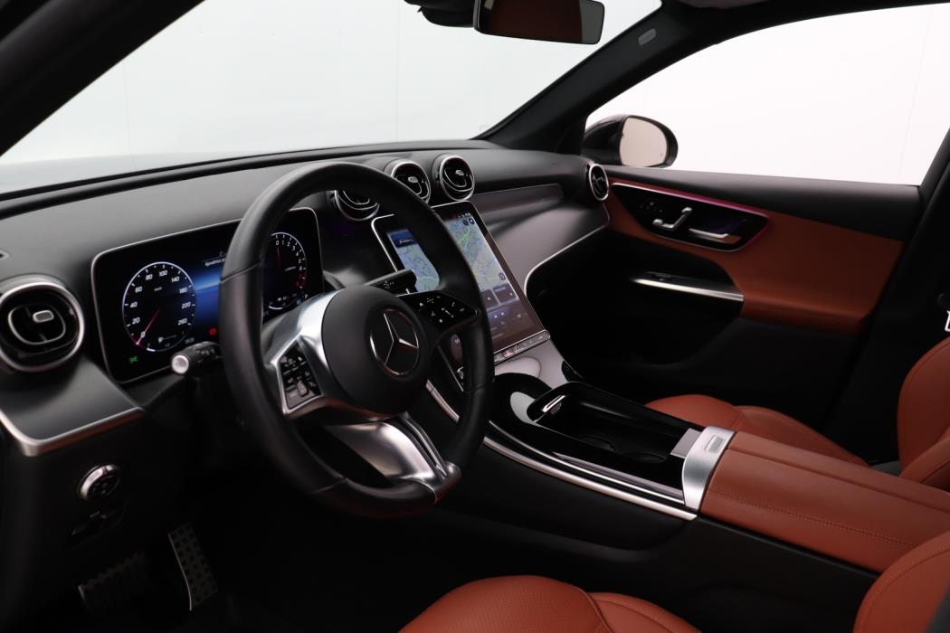 MERCEDES-BENZ GLC 2023