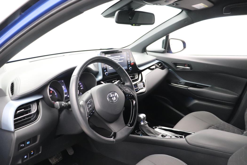 TOYOTA C-HR 2022