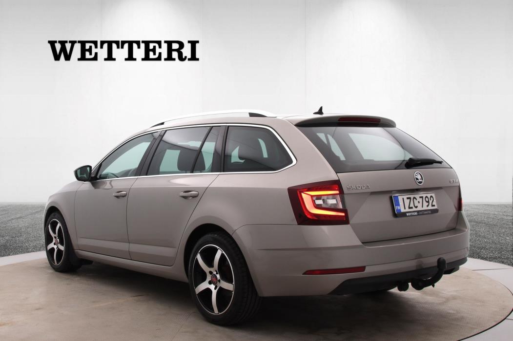 SKODA Octavia 2018