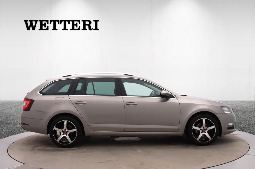 SKODA Octavia 2018