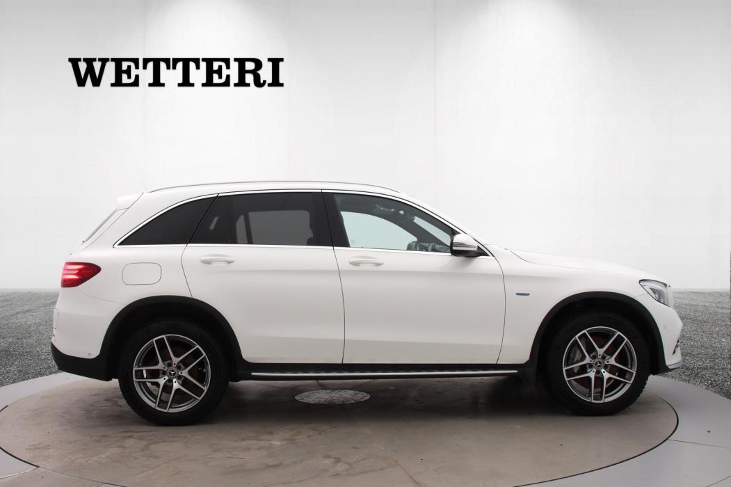 MERCEDES-BENZ GLC 2017