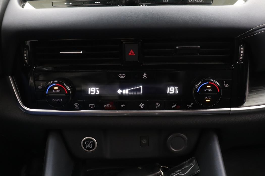 NISSAN Qashqai 2023