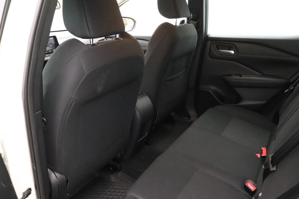 NISSAN Qashqai 2024