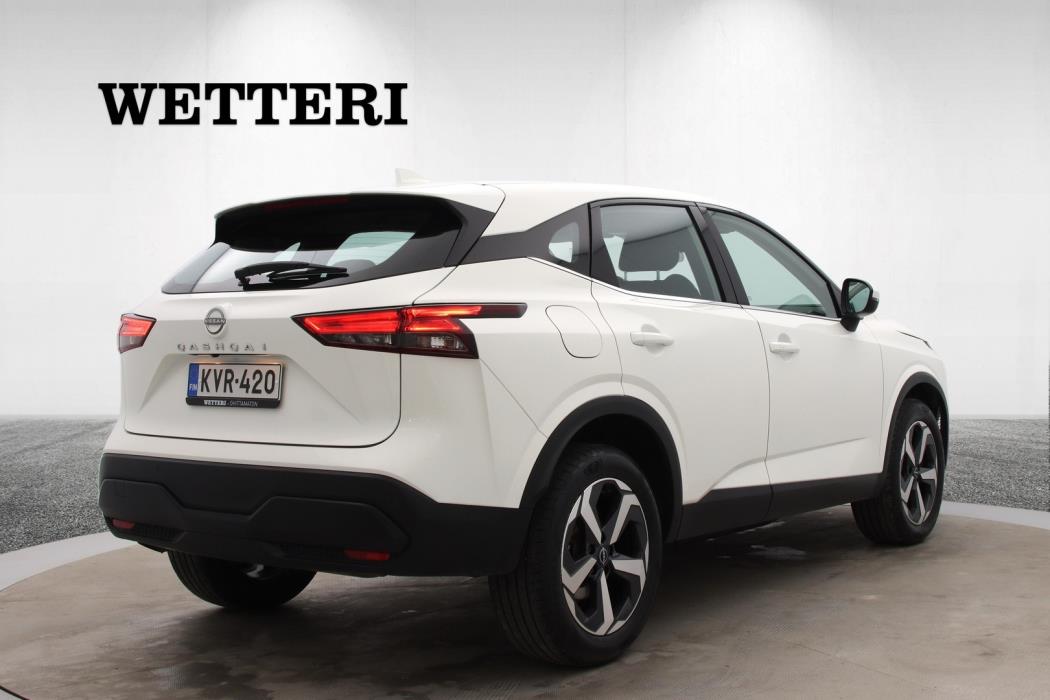 NISSAN Qashqai 2024