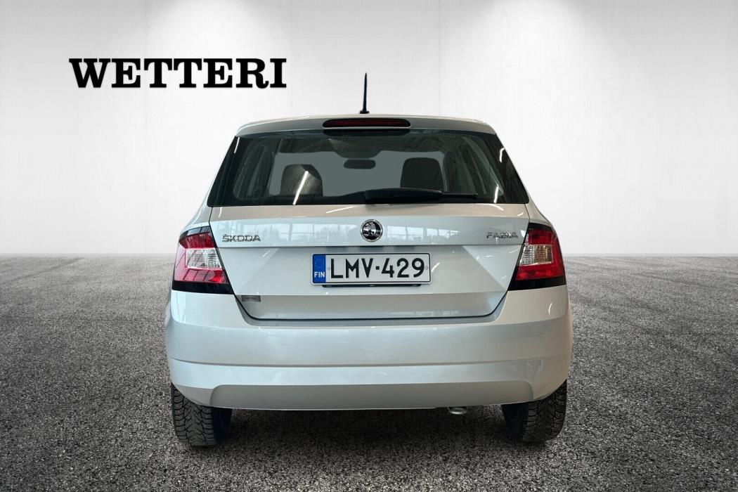 SKODA Fabia 2016