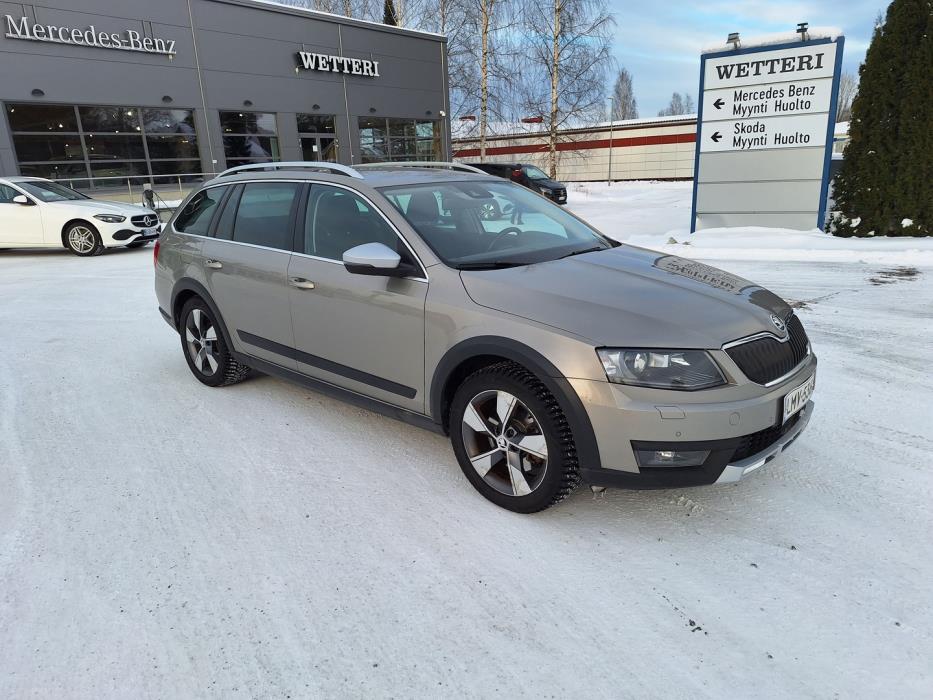 SKODA Octavia 2016
