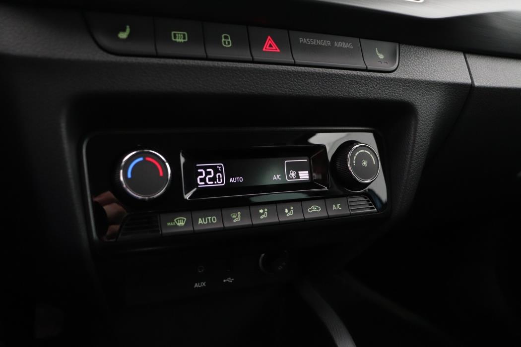 SKODA Fabia 2016