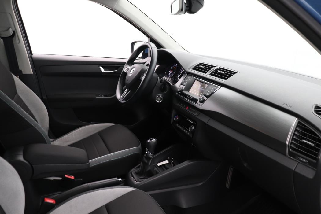 SKODA Fabia 2016