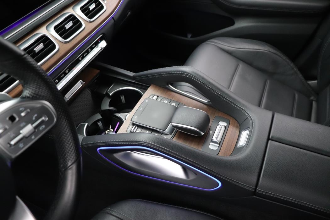 MERCEDES-BENZ GLE 2021