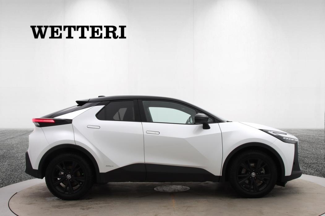 TOYOTA C-HR 2025