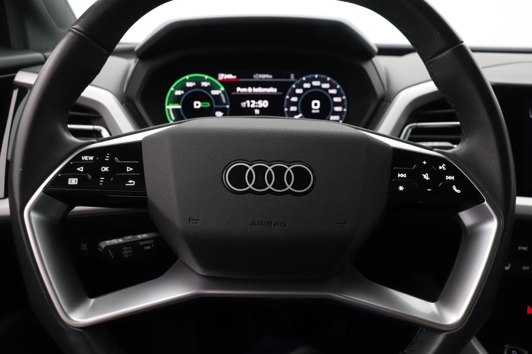 AUDI Q4 e-tron 2023