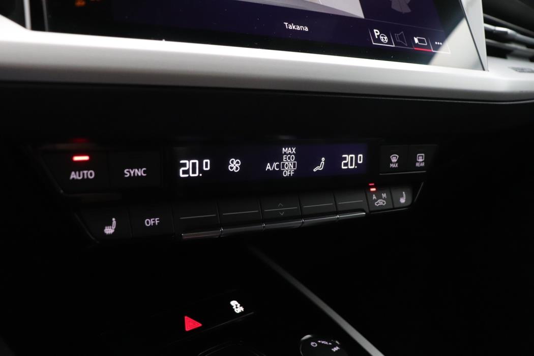AUDI Q4 e-tron 2023