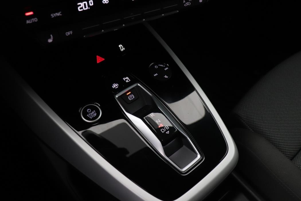 AUDI Q4 e-tron 2023