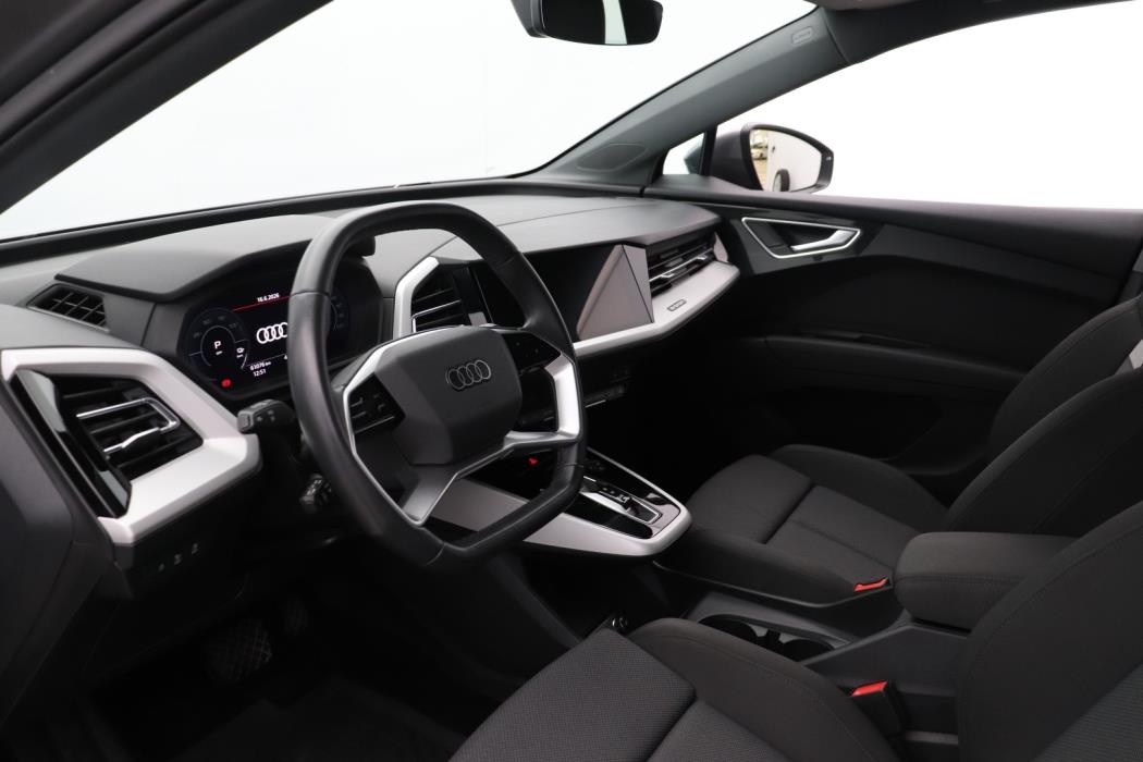 AUDI Q4 e-tron 2023