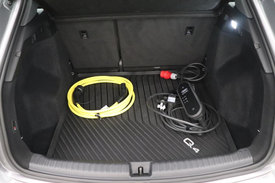 AUDI Q4 e-tron 2023
