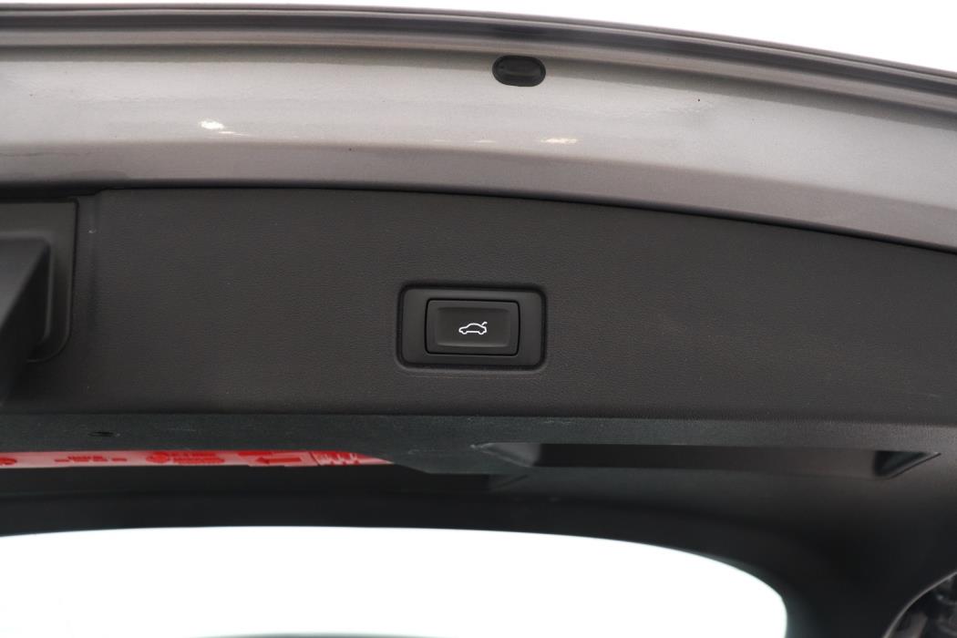 AUDI Q4 e-tron 2023