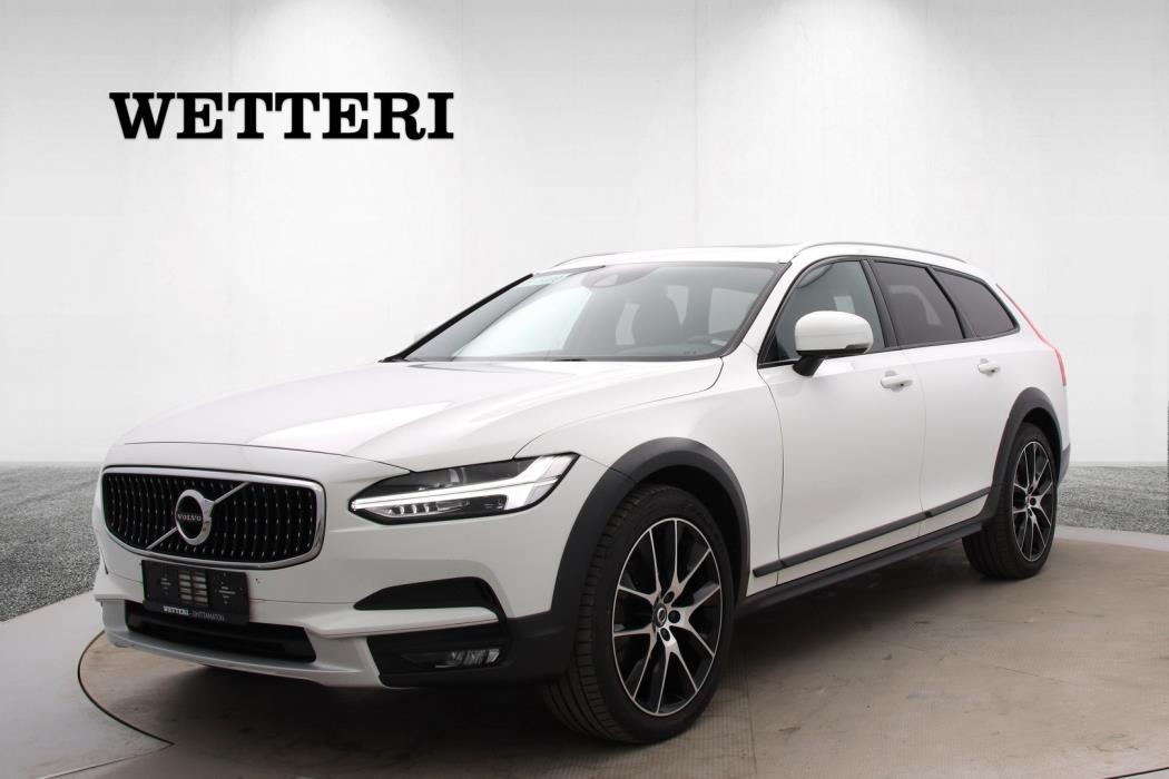 VOLVO V90 Cross Country 2018