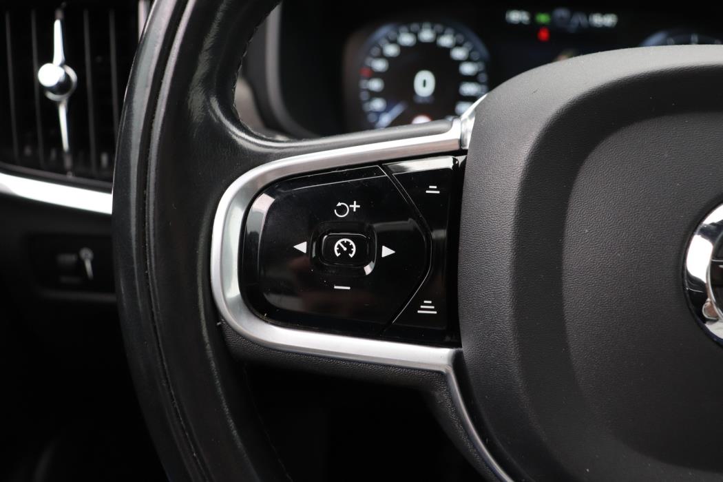 VOLVO V90 Cross Country 2018
