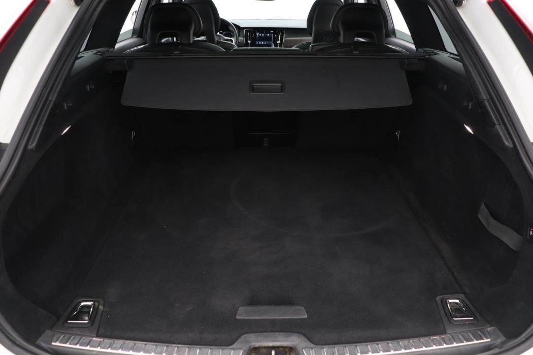 VOLVO V90 Cross Country 2018