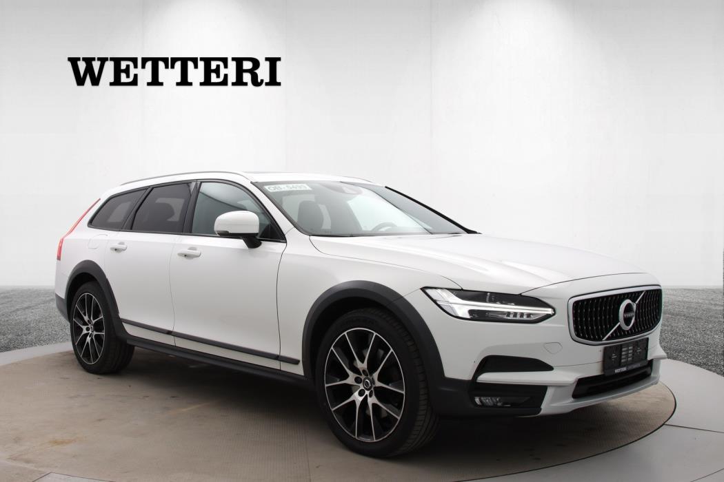 VOLVO V90 Cross Country 2018