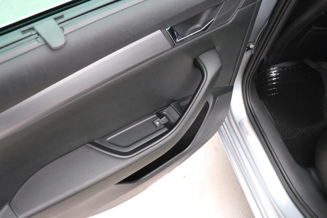 SKODA Superb 2017