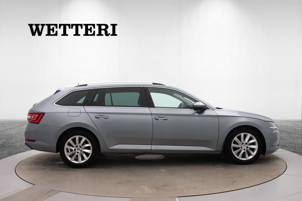 SKODA Superb 2017