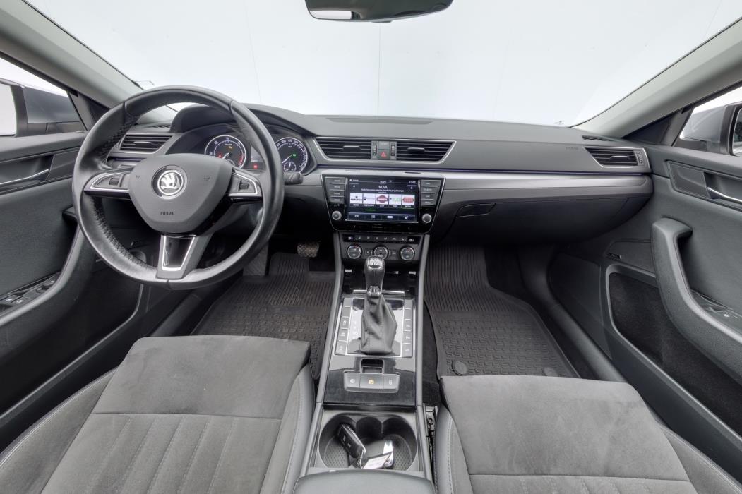 SKODA Superb 2017