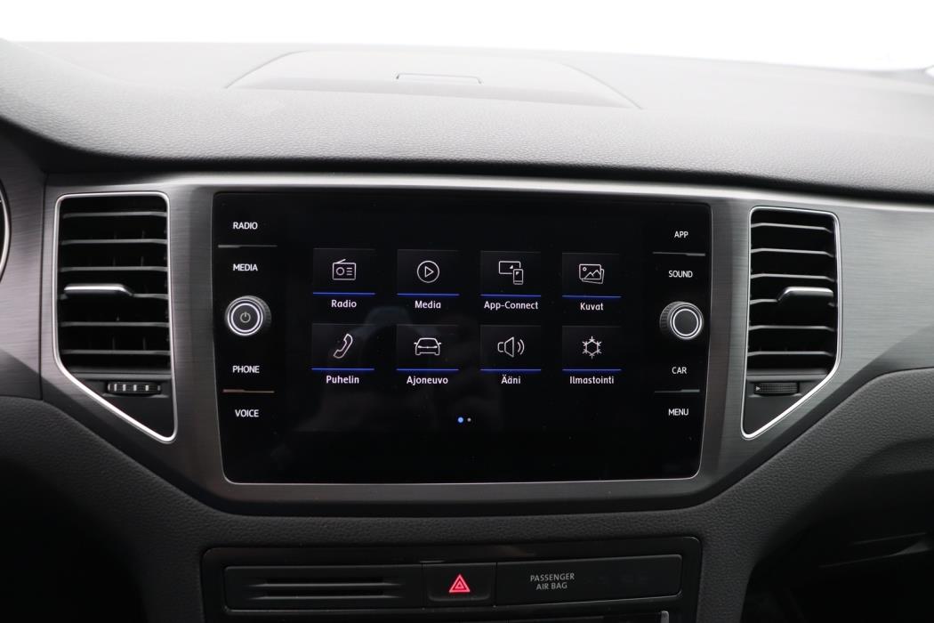 VOLKSWAGEN Golf Sportsvan 2018