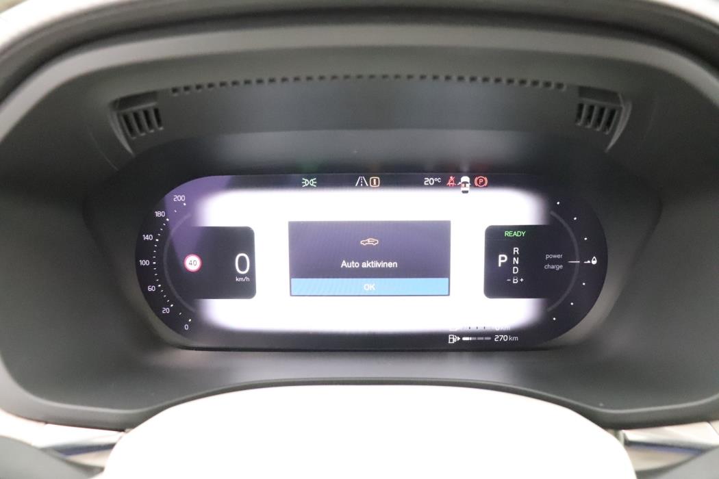 VOLVO XC60 2022