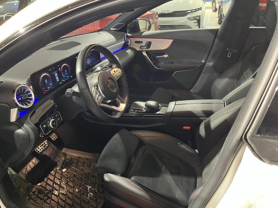 MERCEDES-BENZ CLA 2022