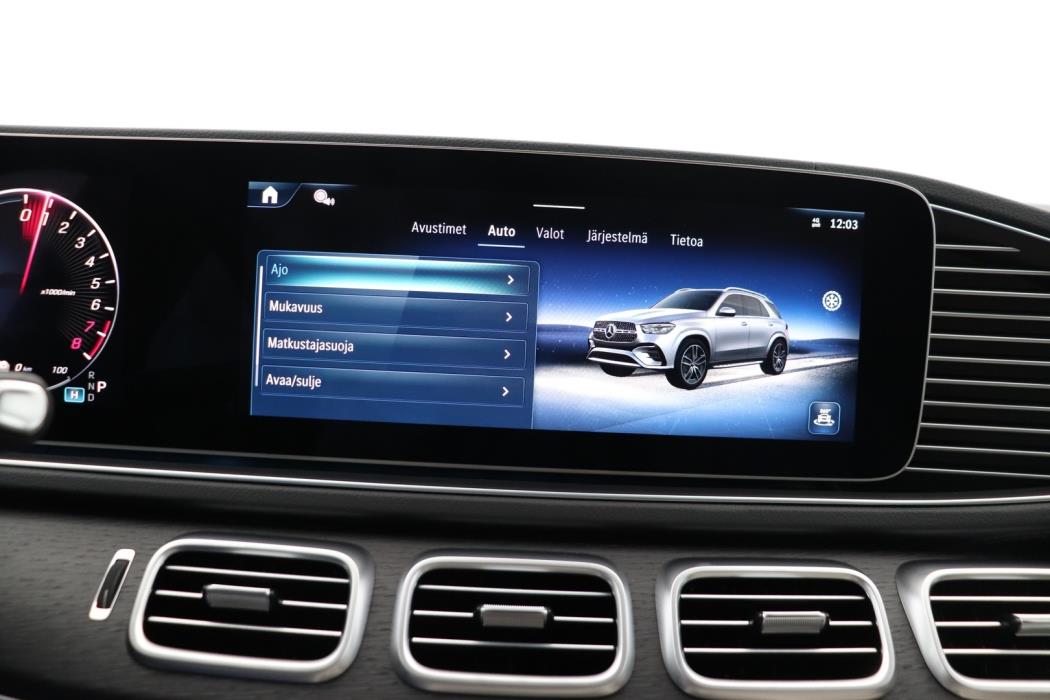 MERCEDES-BENZ GLE 2026