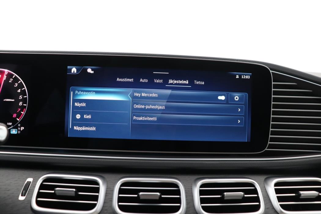 MERCEDES-BENZ GLE 2026