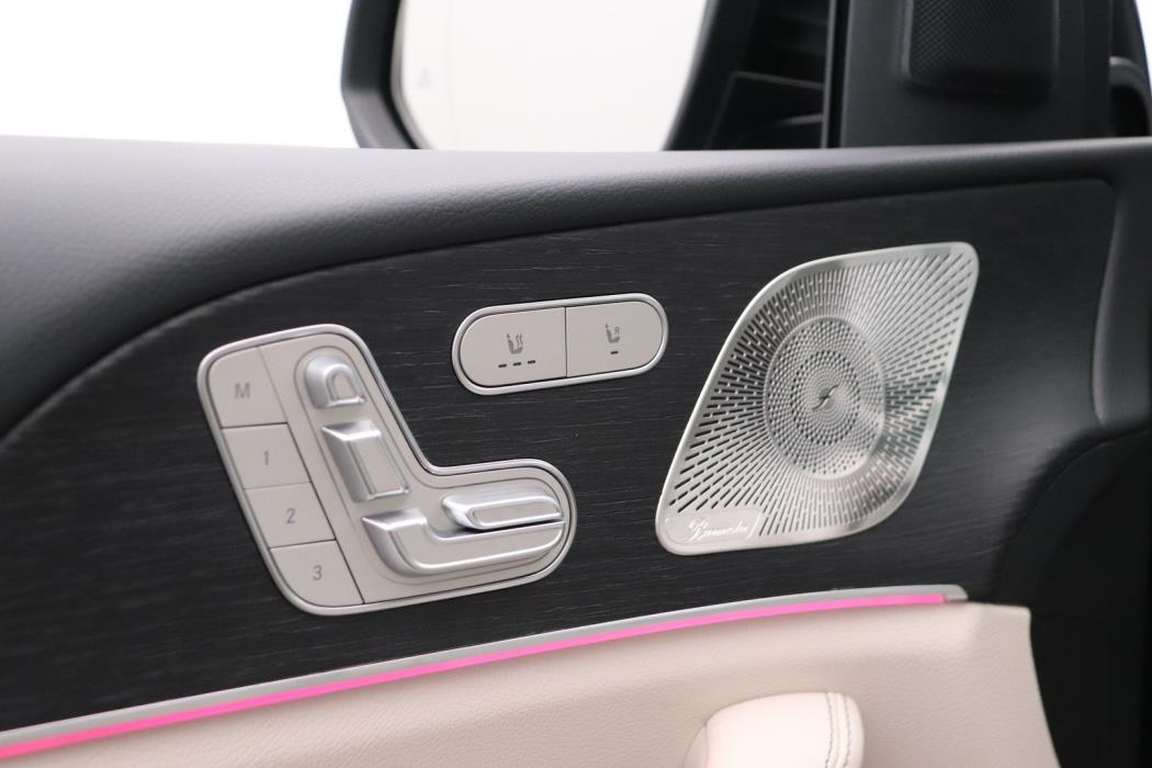 MERCEDES-BENZ GLE 2026