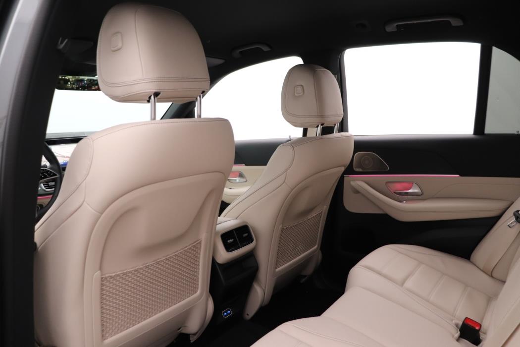 MERCEDES-BENZ GLE 2026