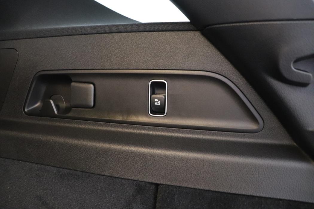 MERCEDES-BENZ GLE 2026