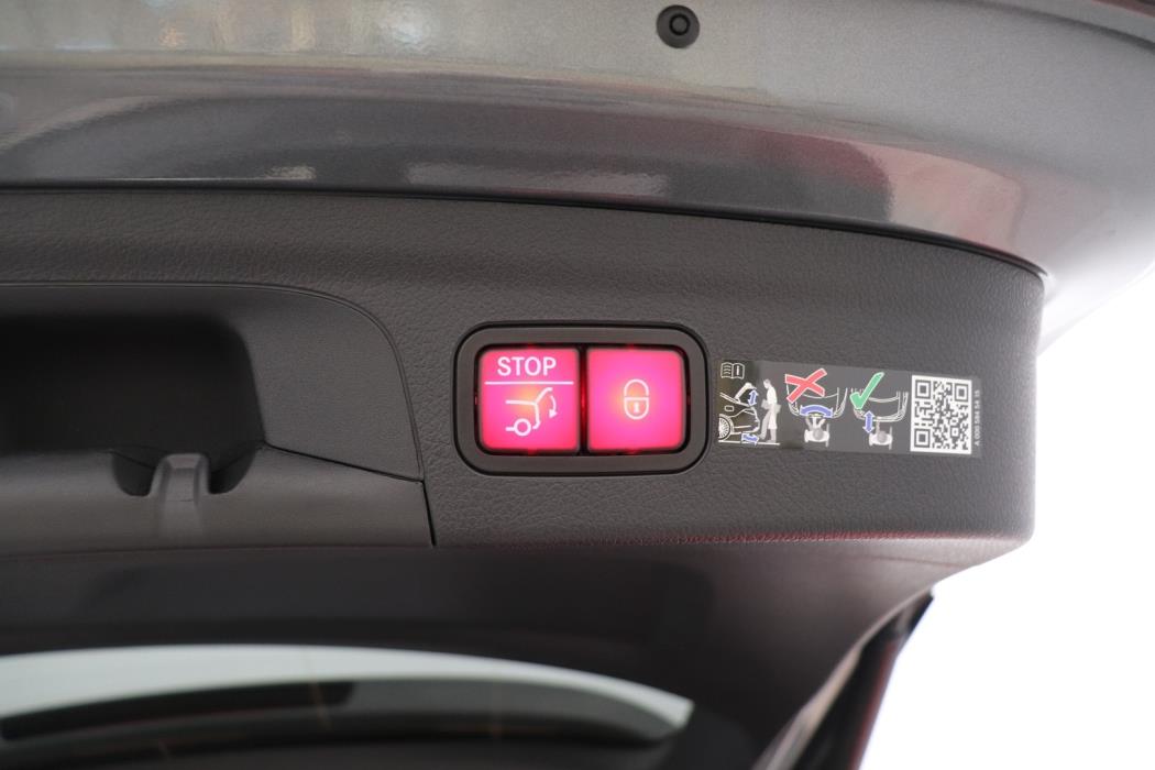 MERCEDES-BENZ GLE 2026