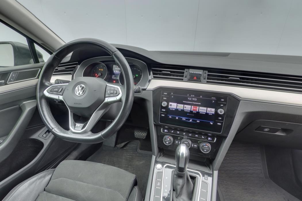 VOLKSWAGEN Passat 2020