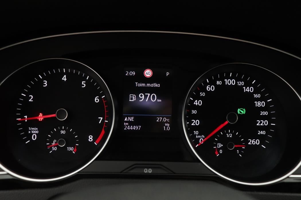 VOLKSWAGEN Passat 2020