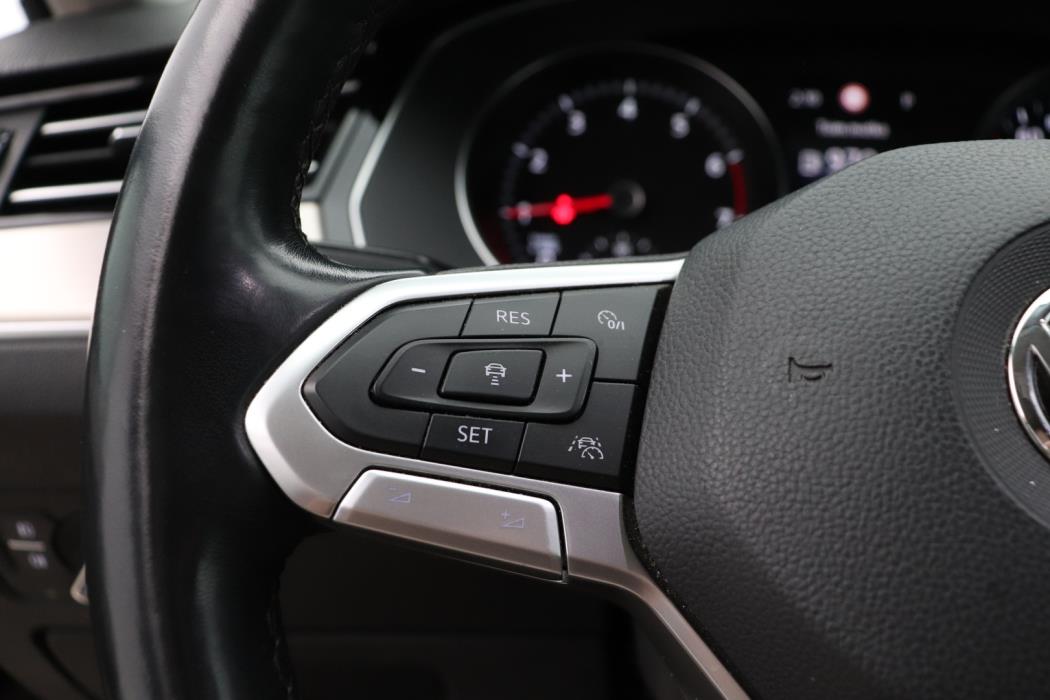 VOLKSWAGEN Passat 2020